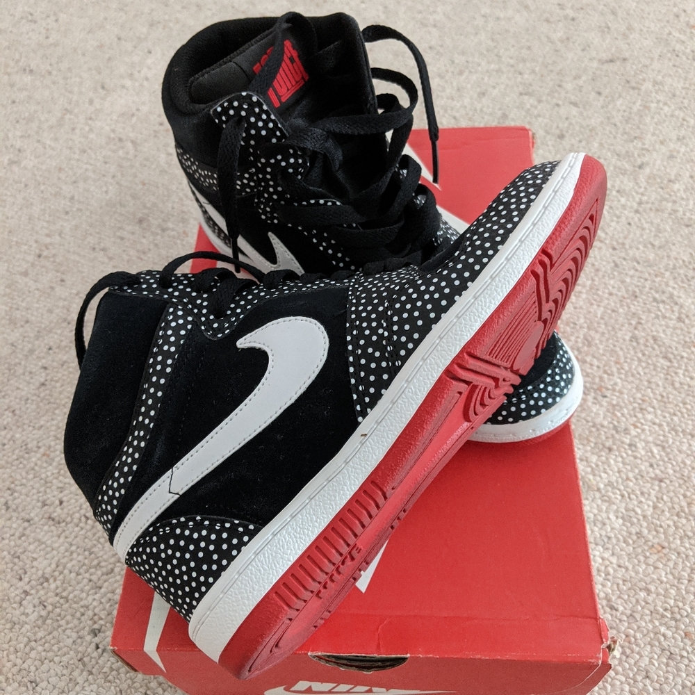 Nike Force Sky High Black Red White